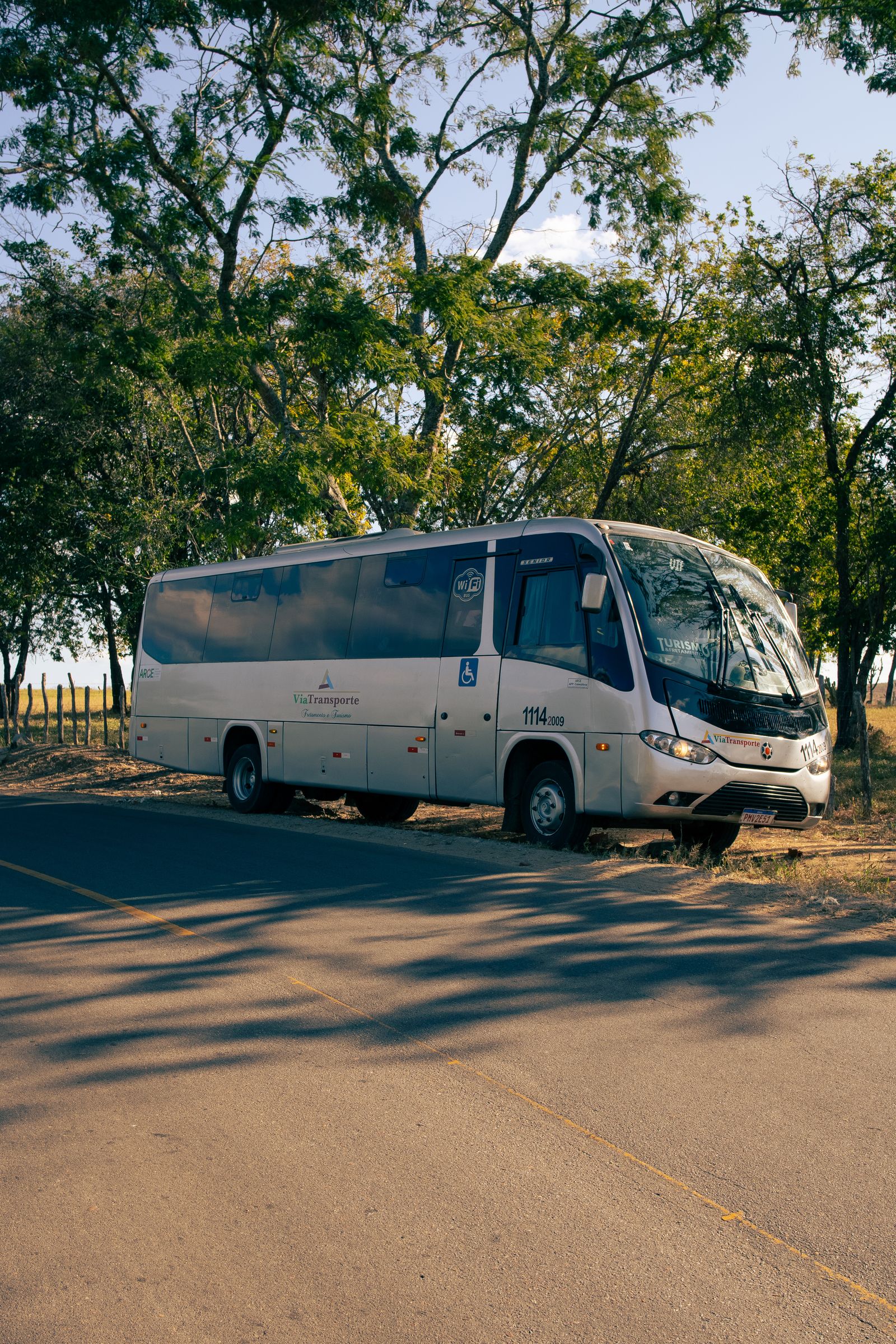 Ônibus Via Transporte, vista externa